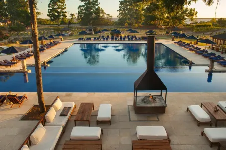 Carmelo Resort & Spa