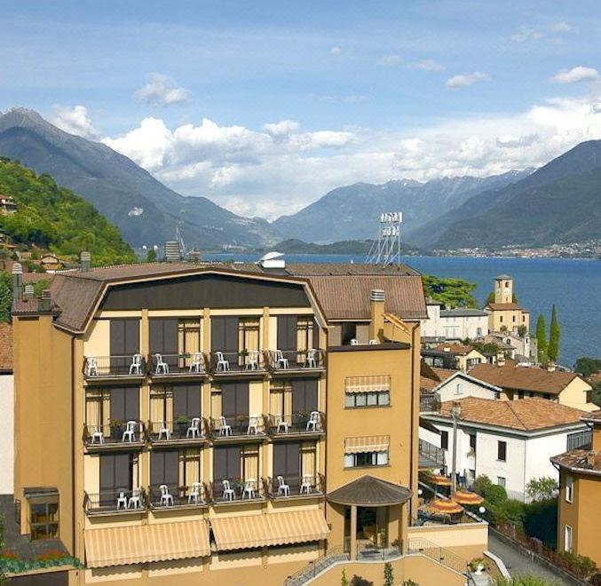 Hotel 2000 - Housity