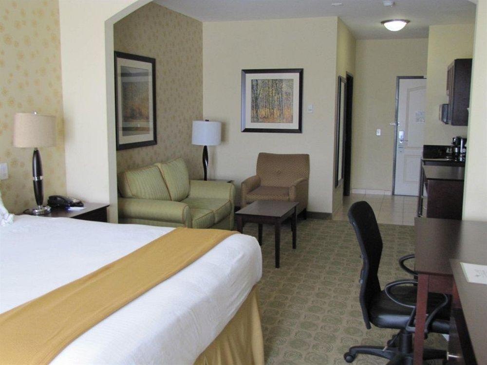 Holiday Inn Express & Suites Dallas Fair Park, an Ihg Hotel