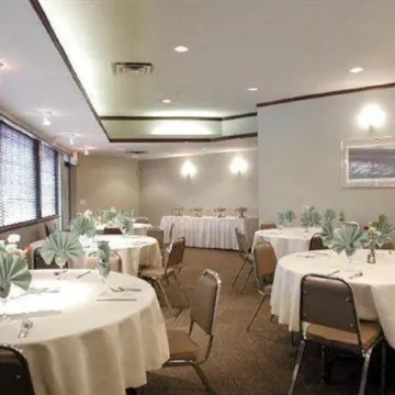 Accent Inns Vancouver Airport