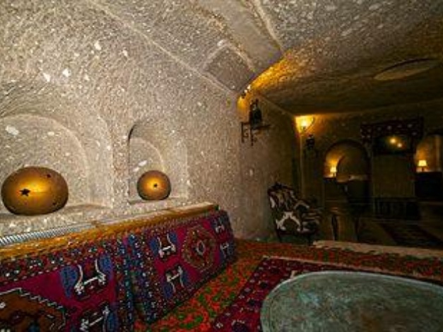 Grand Cave Suites