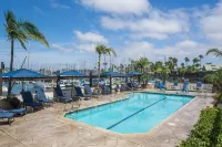 Bay Club Hotel and Marina