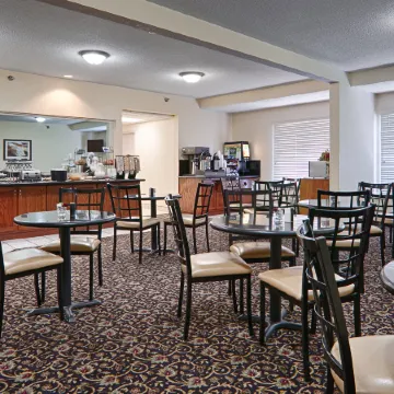 Quality Inn & Suites Lawrence - University Area