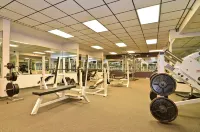 Best Western Plus Longbranch Hotel  Convention Center - Gym