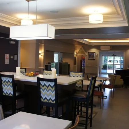 La Quinta Inn & Suites by Wyndham Tomball