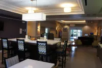 La Quinta Inn & Suites by Wyndham Tomball - breakfast
