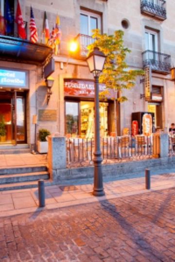 サン ロレンソ デ エル エスコリアル ホテルを宿泊予約 22年の人気10選 Trip Com