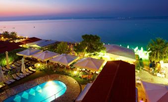 Hanioti GrandOtel - Housity