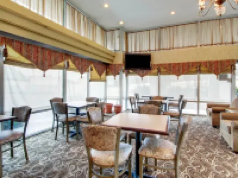 FairBridge Inn Express Natchez Hotels in Adams County