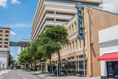 O'Brien Riverwalk Boutique Hotel