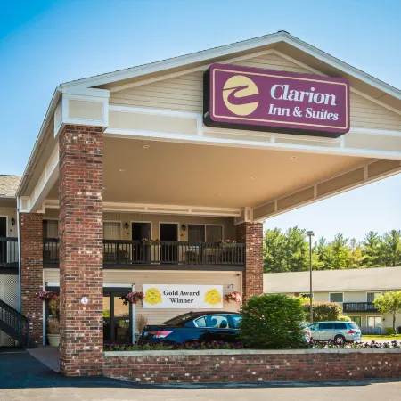 Clarion Inn & Suites at the Outlets of Lake George