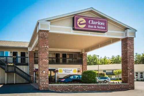 Clarion Inn & Suites at the Outlets of Lake George Hotels in Queensbury