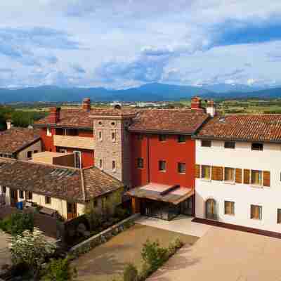 Elliot Osteria e Dormire in Collina Hotel Exterior