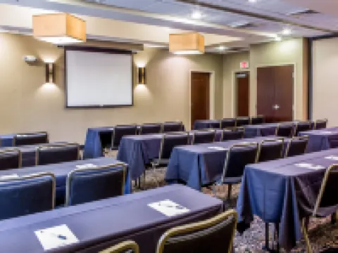 Cambria Hotel Appleton Hotels in Appleton