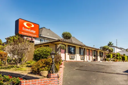 Monterey Fairgrounds Inn