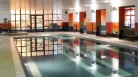 Chessington Safari Hotel - Yüzme Havuzu