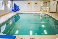 Sleep Inn Austintown - Youngstown, West - Pools