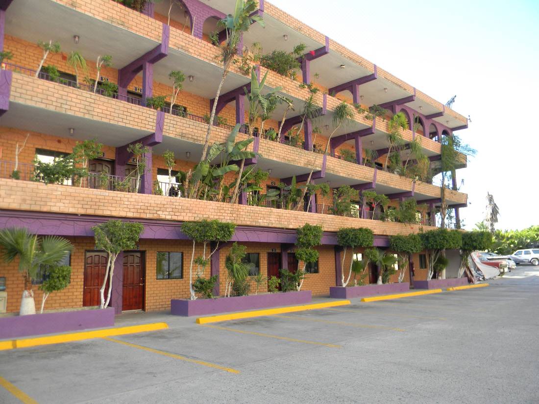 Grand Hotel Guaycura-Tijuana Updated 2022 Room Price-Reviews & Deals |  Trip.com