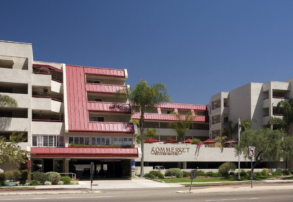 hotel overview picture
