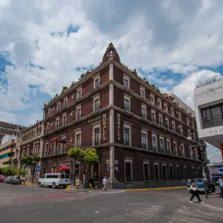 Hotel Morales Historical & Colonial Downtown Core