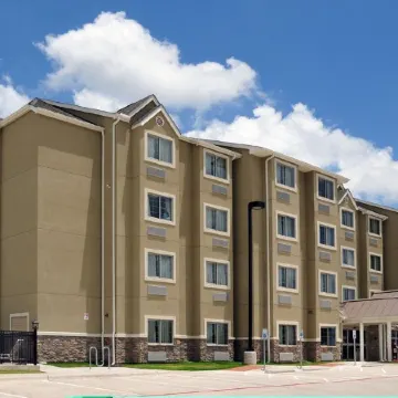 Microtel Inn & Suites by Wyndham Austin Airport