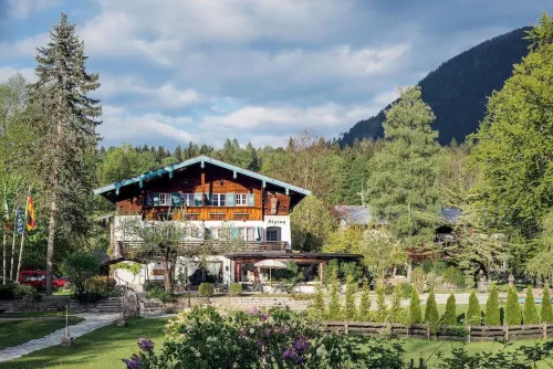 Stoll's Hotel Alpina Hôtels à : Ramsau