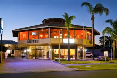 Admiral Motel Bunbury Hotels near Bunbury Regional Entertainment Centre (BREC)