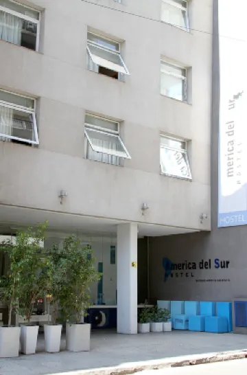 America Del Sur Hostel Buenos Aires Hotel dekat Stasiun Kereta Constitución