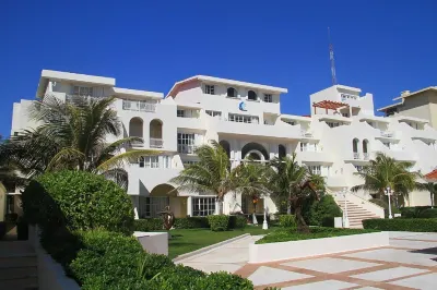 Casa Turquesa - Near Luxury Avenue Shopping Mall Hotels near Avenida Kukulkan