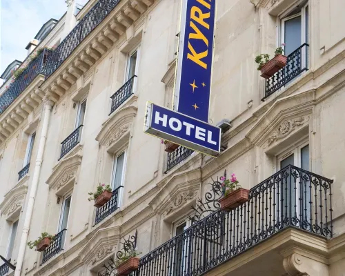 Kyriad Paris 13 - Italie Gobelins Hotels near 5th arr.