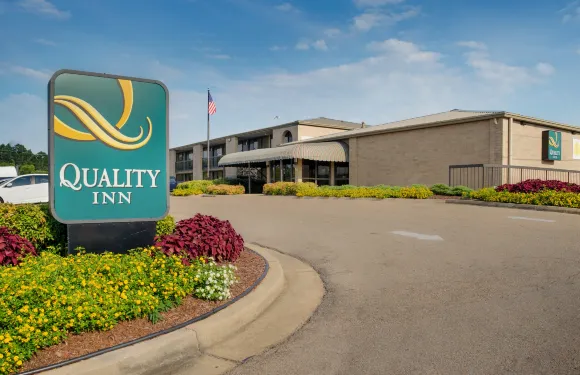 品質酒店-哥倫布，密西西比州