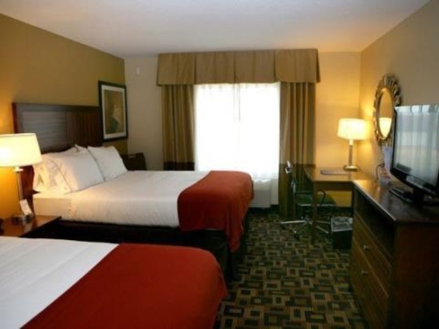 Holiday Inn Express Hotel & Suites Salina, an Ihg Hotel