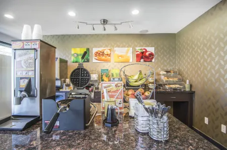 Prestige Riverside Lodge Отели в г. Квеснел