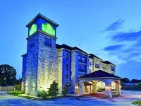 La Quinta Inn & Suites by Wyndham DFW Airport West - Euless Hotels in Euless
