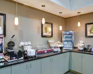 Comfort Suites - servizio colazione