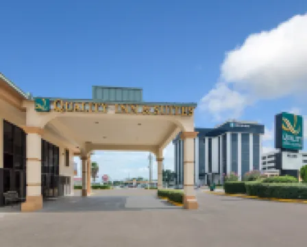 Econo Lodge Inn & Suites West – Energy Corridor Hotels in Harris County