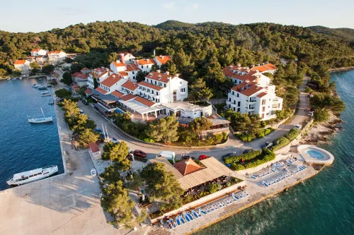 Hotel Odisej Hotel a Pomena