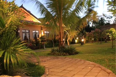 Doubleyou Homestay Pemuteran Отели рядом с достопримечательностью «Biorock Pemuteran bali»