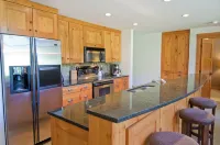 First Tracks Lodge Hotels in Whistler