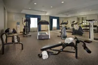Sandman Hotel and Suites Squamish - Gym