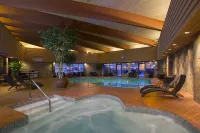 Jasper Inn & Suites by Innhotels - Bathtub