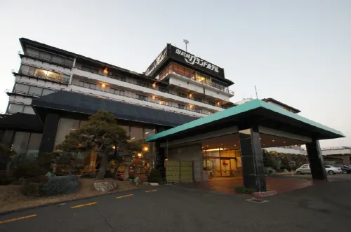 Omaezaki Grand Hotel - parking