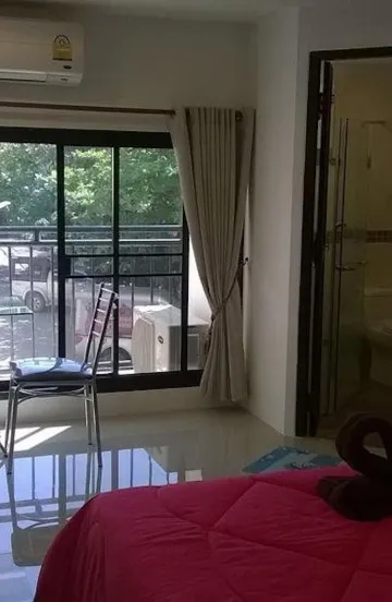 ห้องสแตนดาร์ด เตียงใหญ่ 1 เตียง