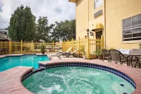 Spark by Hilton Lafayette South