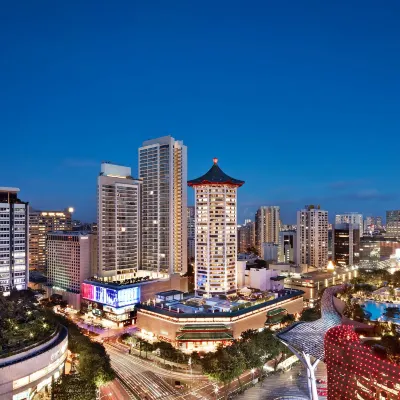 Singapore Marriott Tang Plaza Hotel Отели рядом с достопримечательностью «Торговый центр ION Orchard»