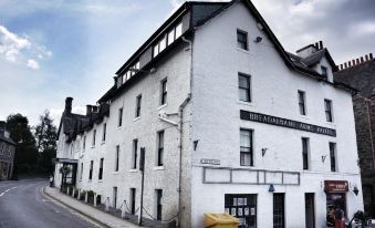 The Breadalbane Arms Room Only Hotel