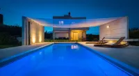 Villa Sofia - Kolam Renang Peribadi