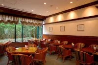 Quintessa Hotel Sasebo - Desayuno