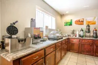 Quality Inn Merced Gateway to Yosemite - breakfast