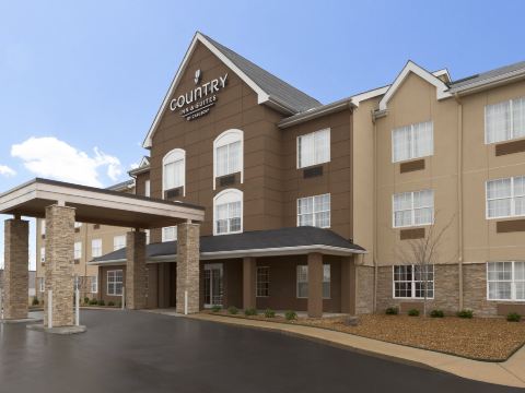 Country Inn & Suites by Radisson, Jackson, TN